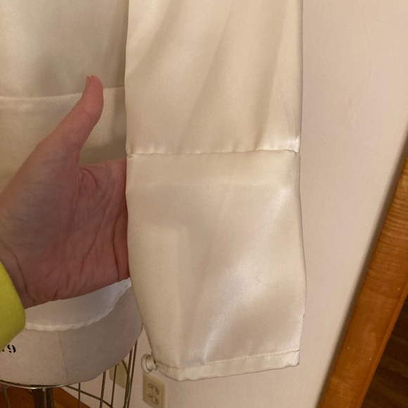 JH Collectibles The Date Ivory Satin Blouse - Picture 5 of 7